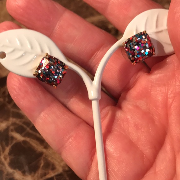 🆕 Kate Spade square mini small stud multi glitter earrings - Picture 12 of 15